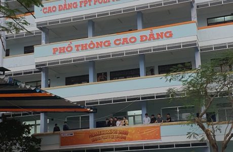 Làm Bảng Hiệu Quảng Cáo Trường Cao Đẳng FPT Polytechnic Đà Nẵng