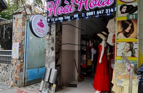 Làm bảng hiệu shop cửa hàng thời trang Hoài Hoài Đà Nẵng