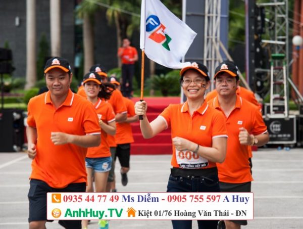 Làm cờ vải FPT tại Đà Nẵng giá rẻ đẹp lấy nhanh 247