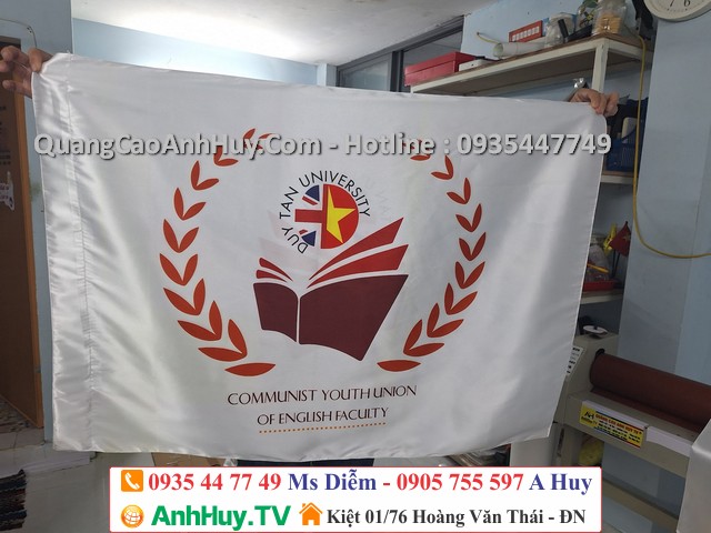 Địa chỉ Báo giá in cờ vải phi tại Quảng Cáo Anh Huy TV